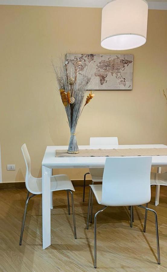 Comecasa Modern Apartment In Historical Centre Асти Екстериор снимка