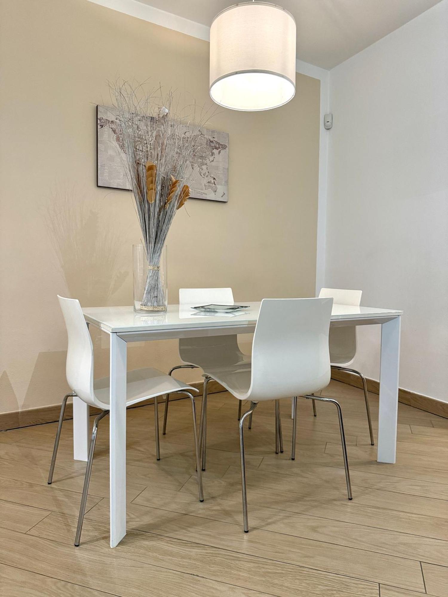 Comecasa Modern Apartment In Historical Centre Асти Екстериор снимка